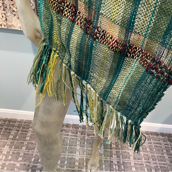 Hand Woven Spring Tunic / Vest - Picture 6 of 15